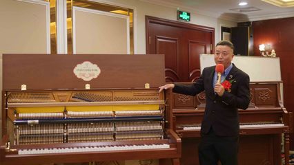 弗兰茨夏沃克钢琴首次在中国亮相